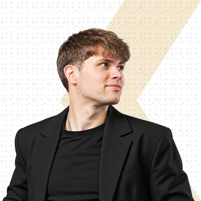 Илья Сергеев